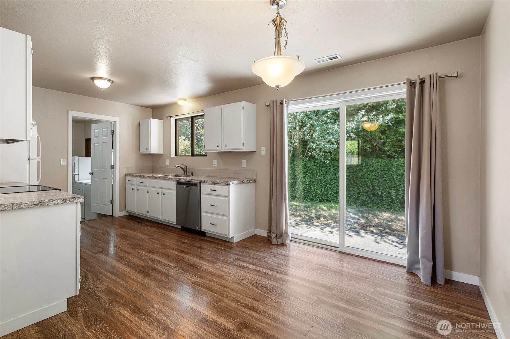 Property photo for 4708 Alameda Avenue W, University Place photo 5