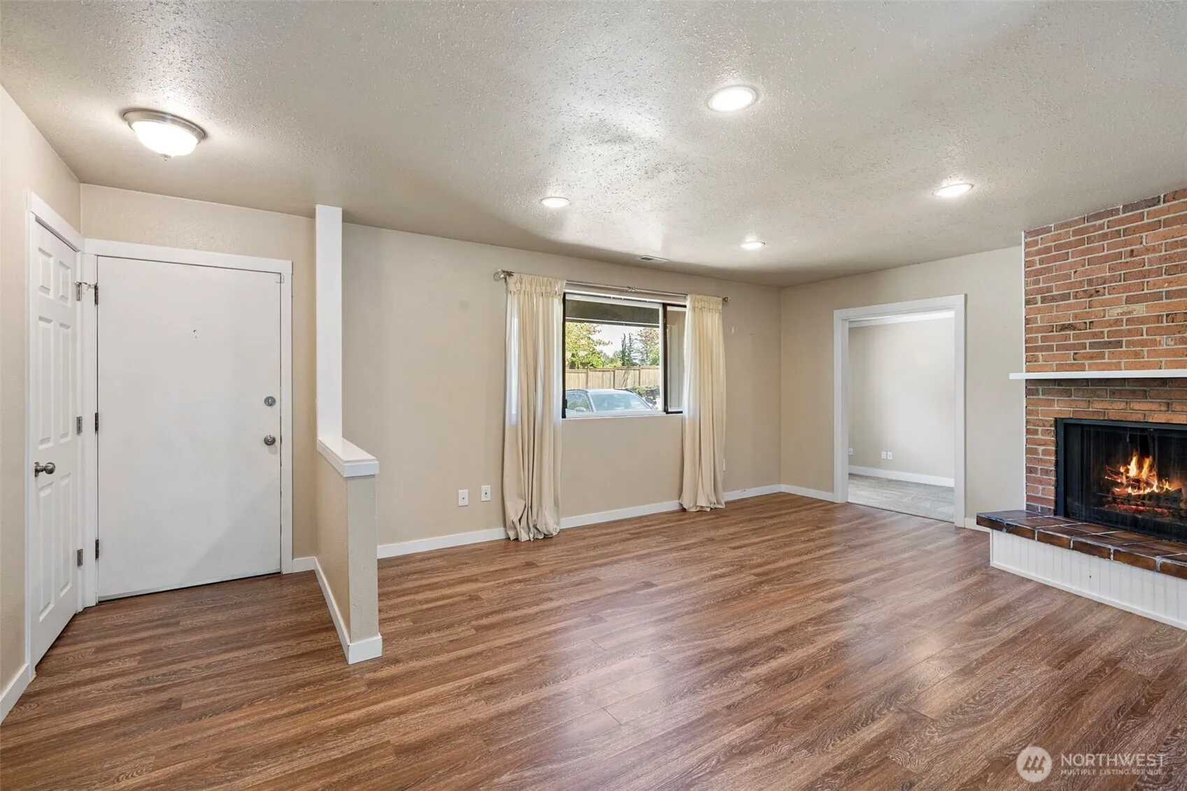 Property photo for 4708 Alameda Avenue W, University Place photo 3
