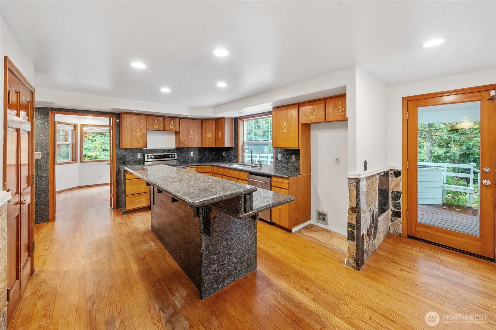 Property photo for 2325 48th Avenue Sw, Tumwater photo 5
