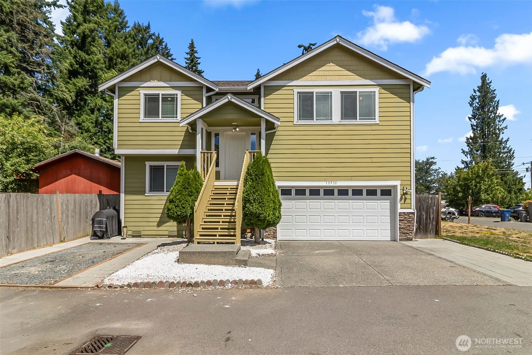 Property photo for 12520 24th Place W, Everett photo 2