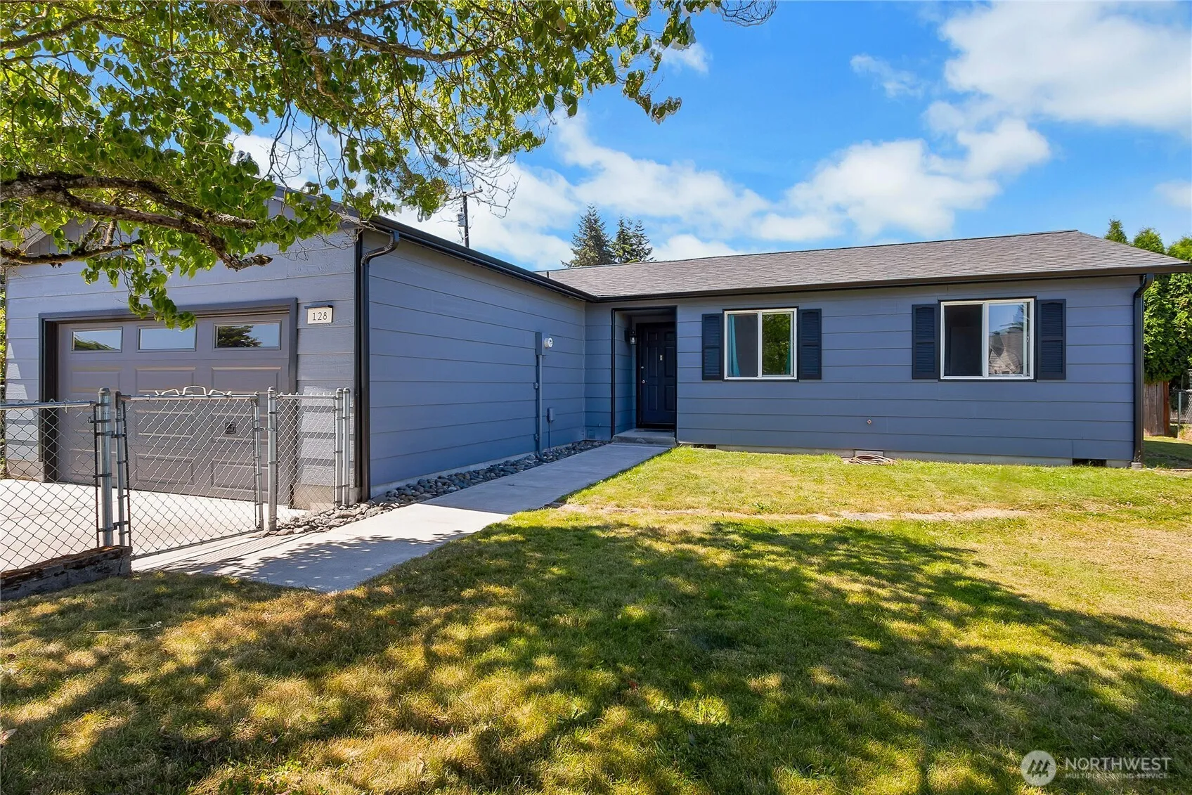 Property photo for 128 Glacier Avenue S, Pacific