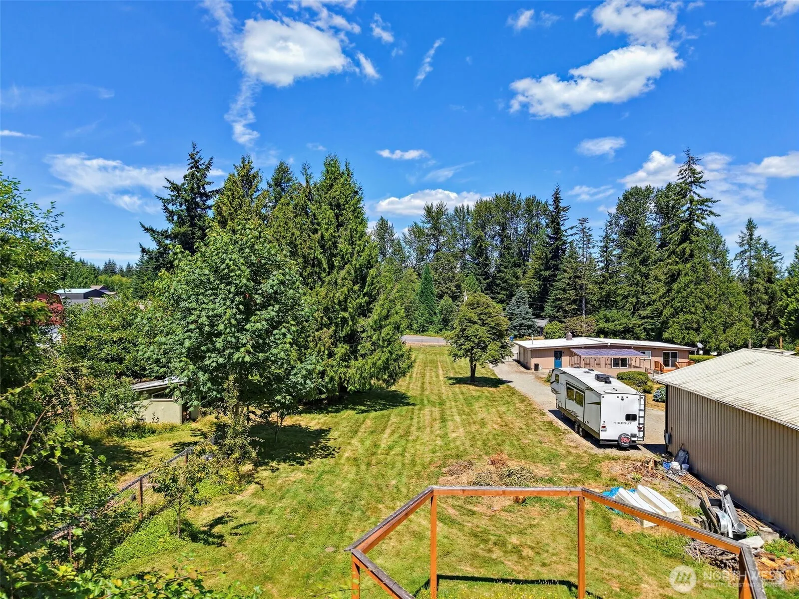 Property photo for 186 Se 213th Street, Renton photo 3