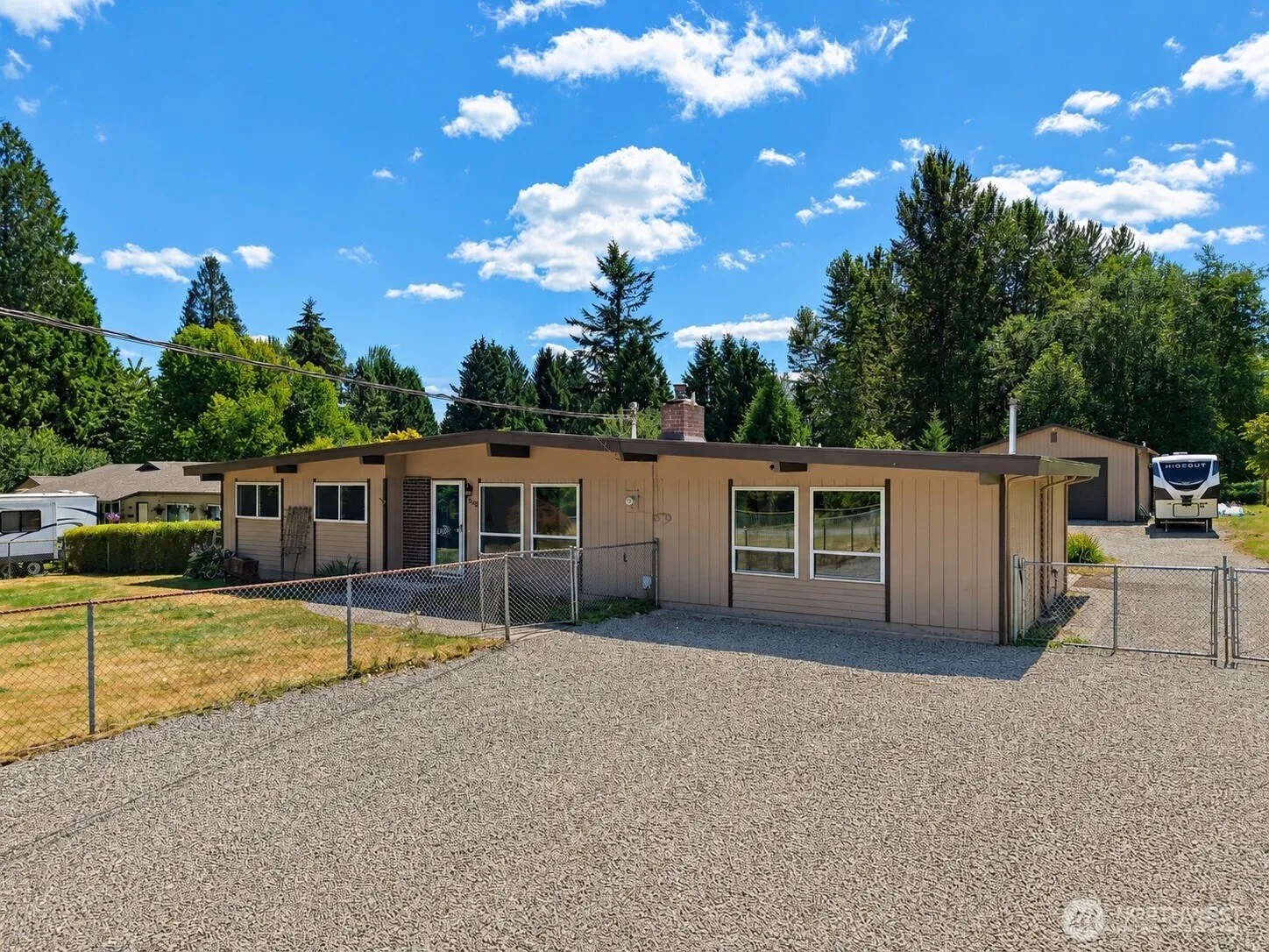 Property photo for 18625 Se 213th Street, Renton photo 2