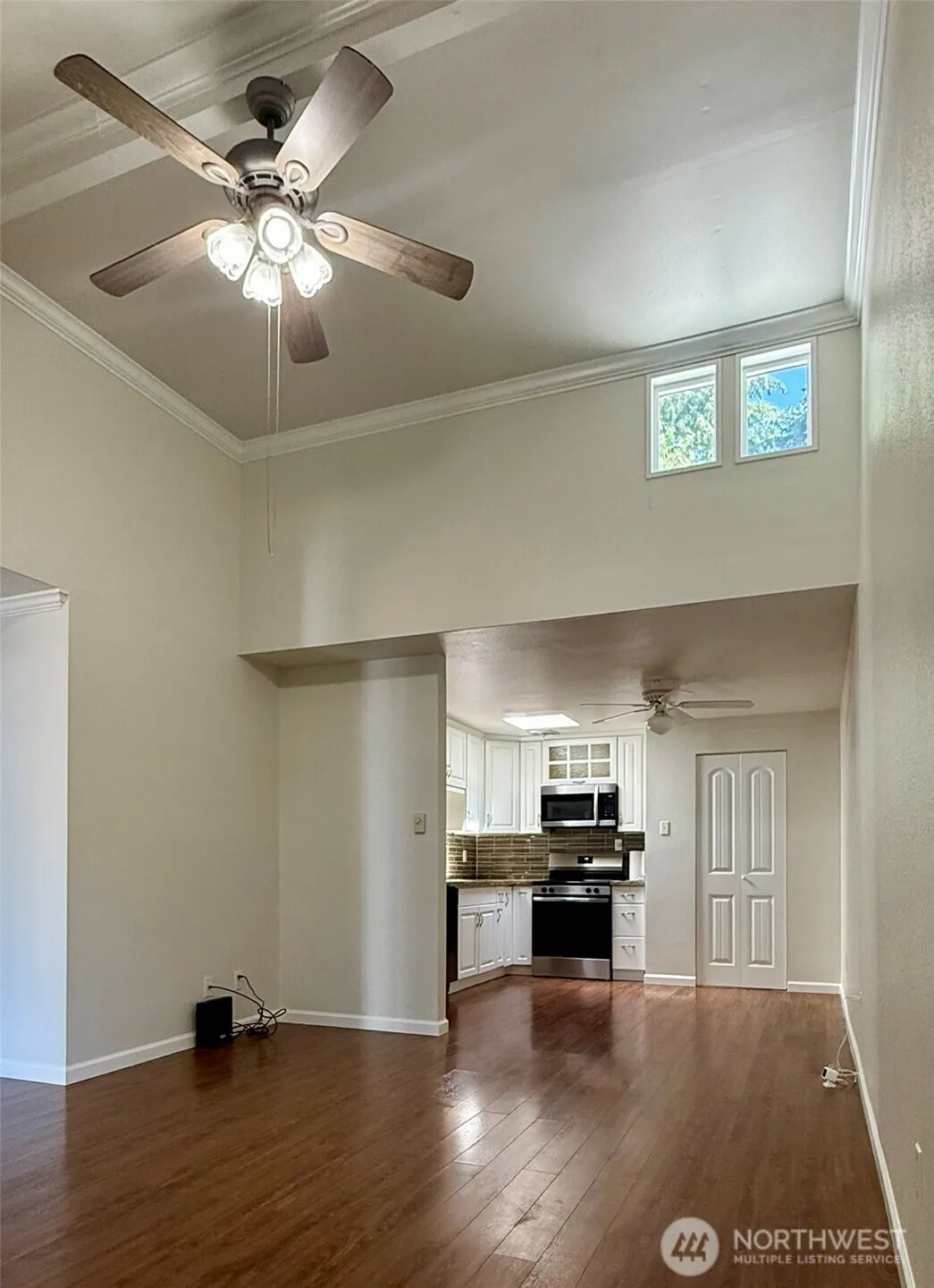 Property photo for 4308 Ne Sunset Boulevard #y2, Renton photo 2