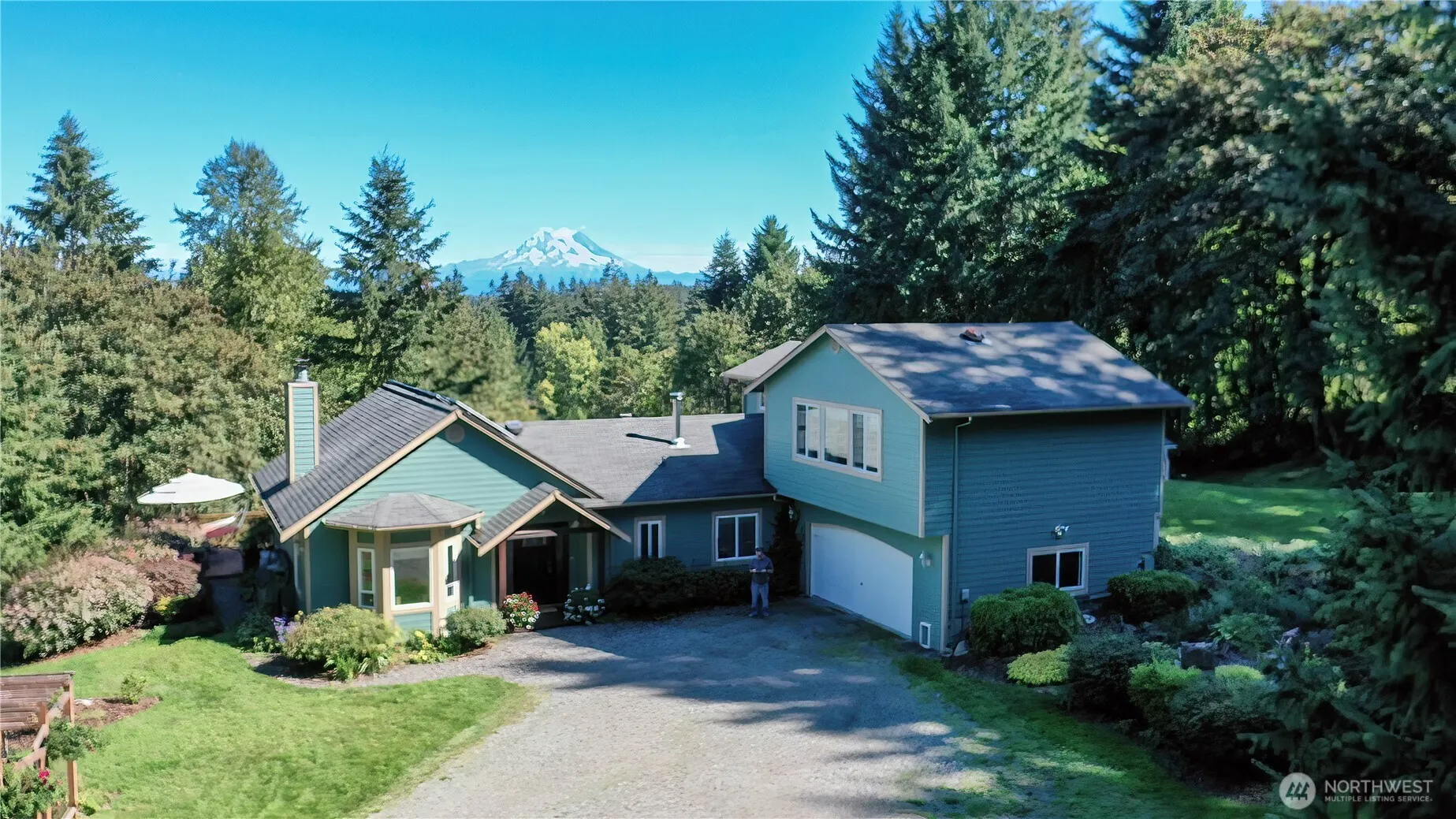 Property photo for 11510 Snowcap Lane Se, Rainier