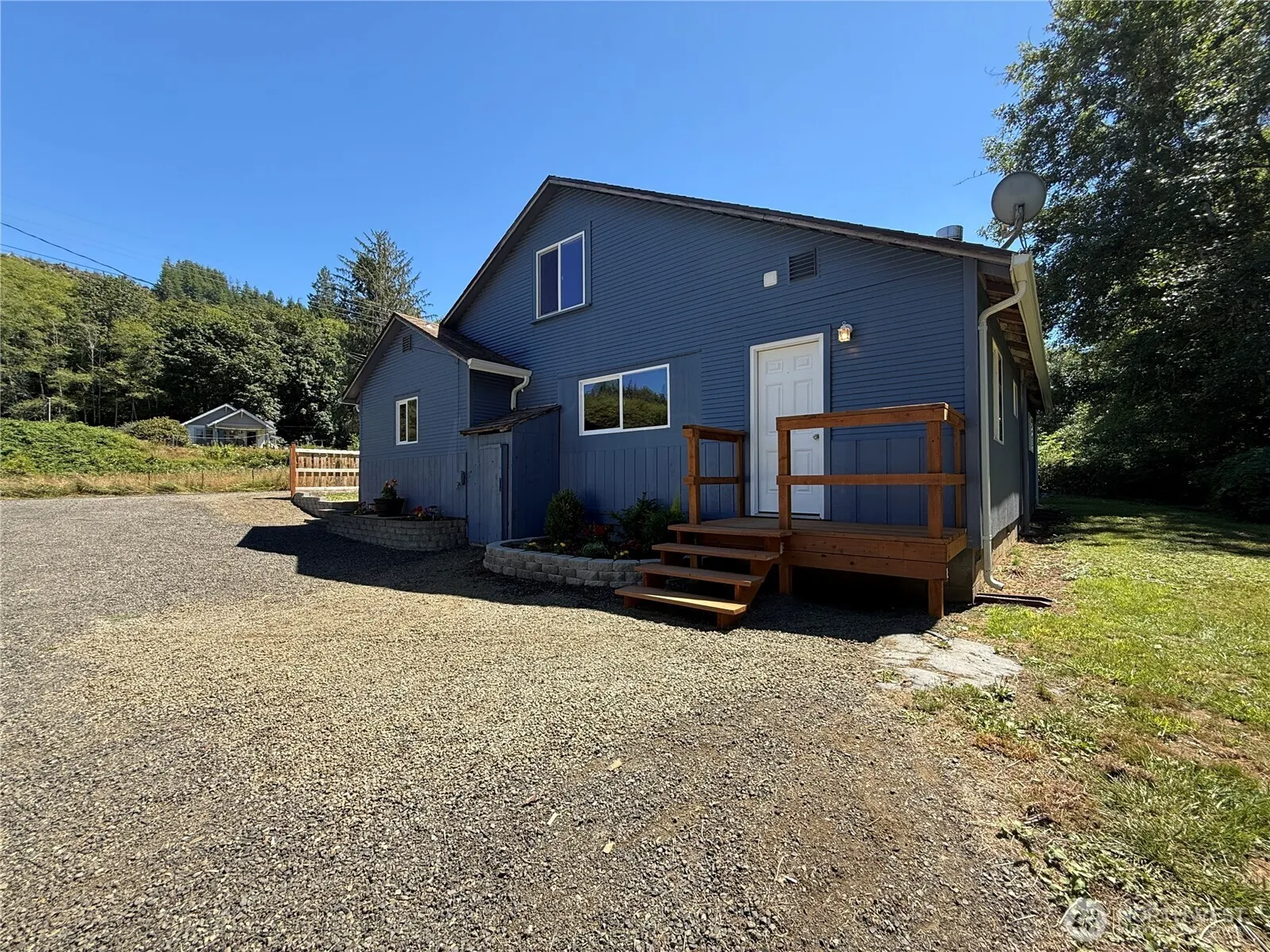 Property photo for 795 Wynoochee Valley Road, Montesano photo 4