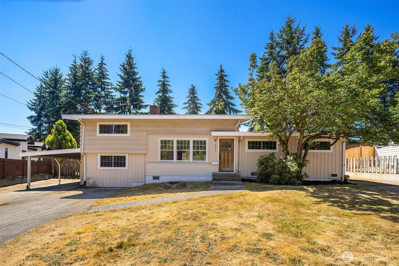 Property photo for 6024 Park Way, Lynnwood photo 3