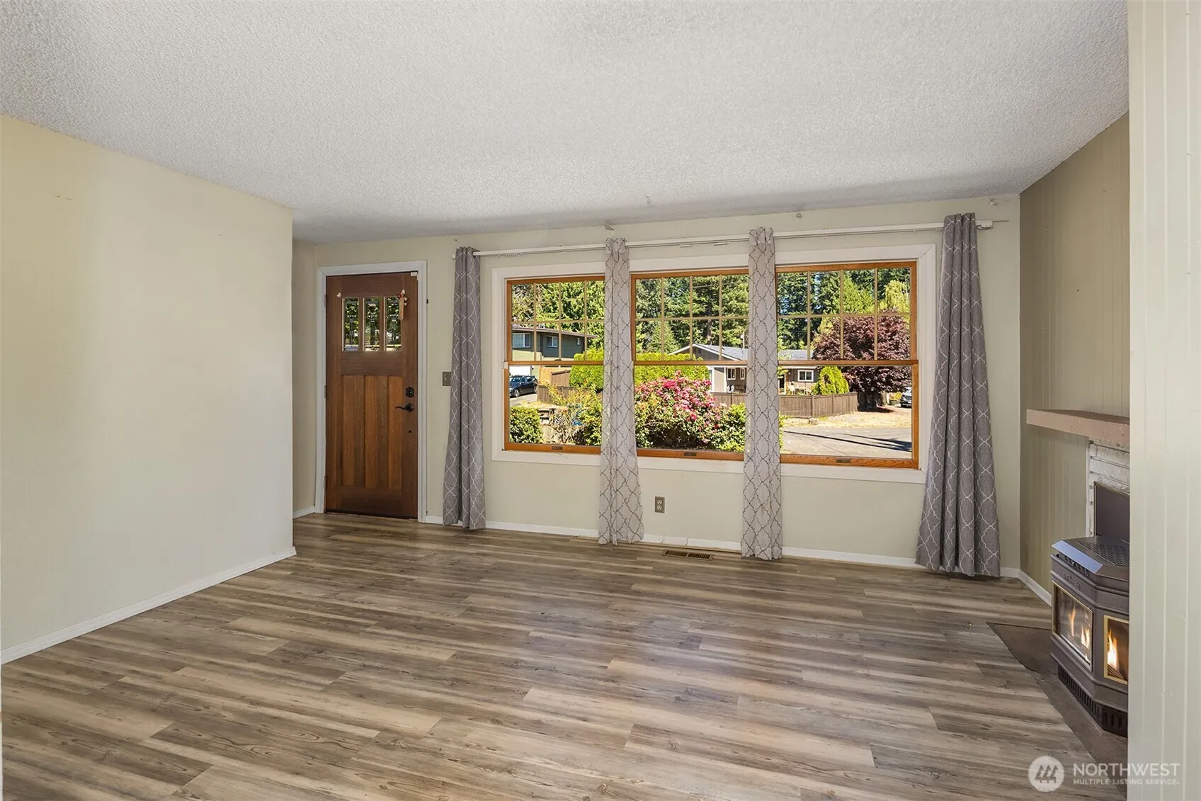 Property photo for 6024 Park Way, Lynnwood photo 4