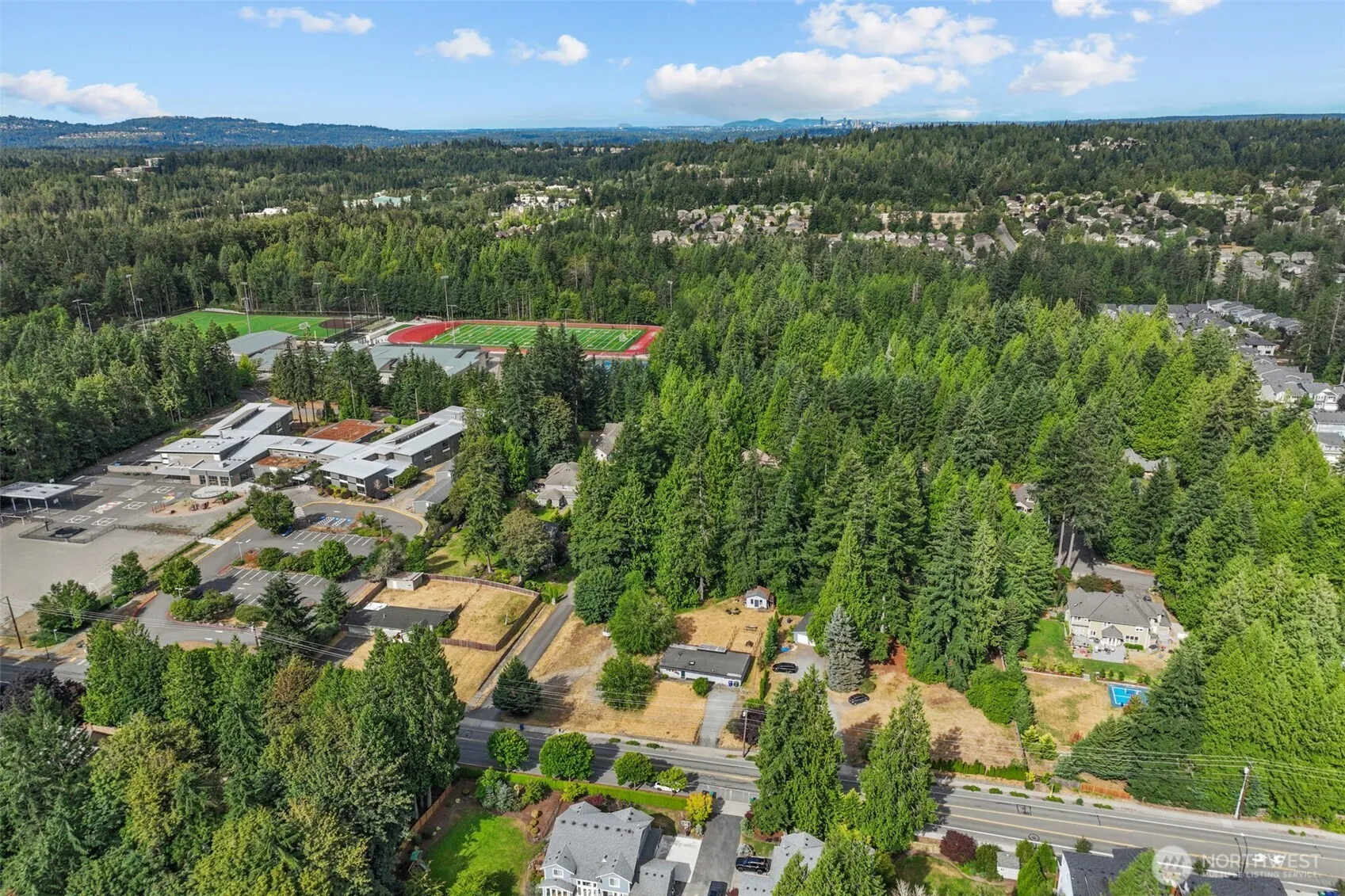 Property photo for 1215 244th Avenue Ne, Sammamish photo 3