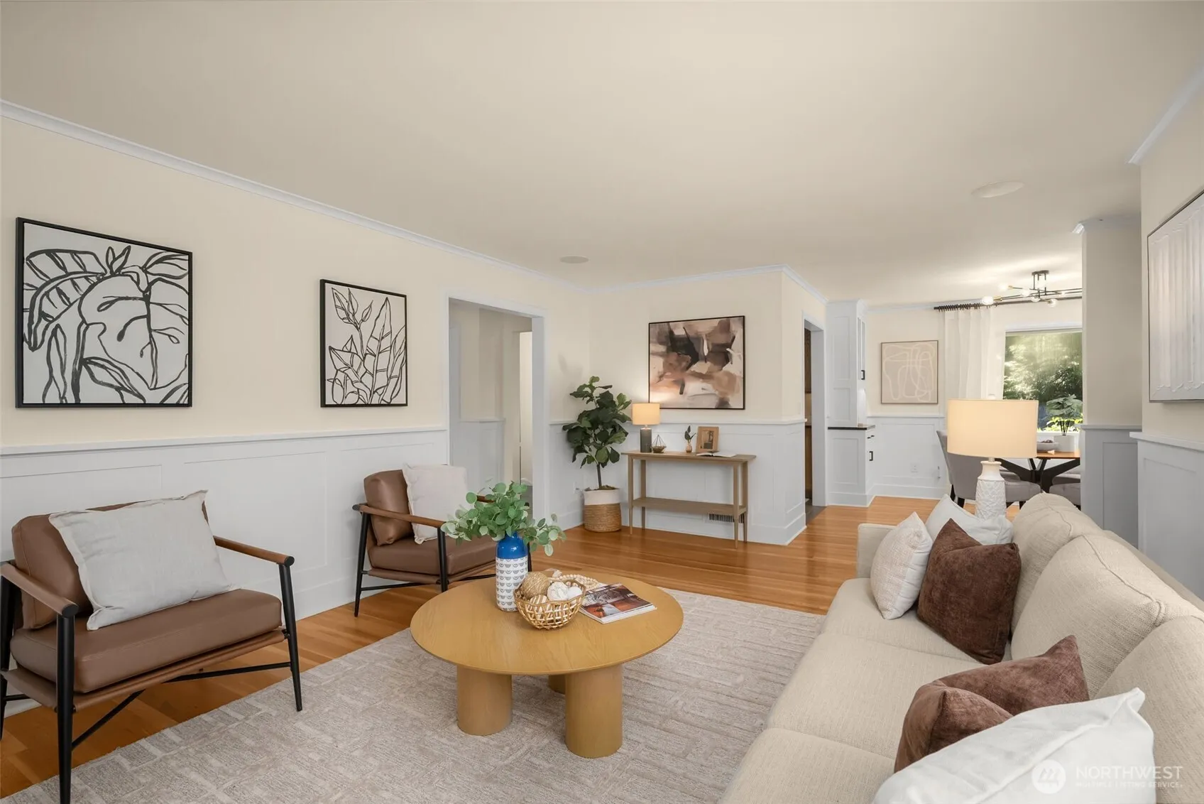 Property photo for 2456 3rd Avenue W, Seattle photo 5