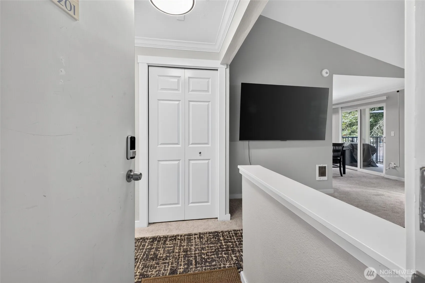 Property photo for 28300 18th Ave S S #c201, Federal Way photo 5