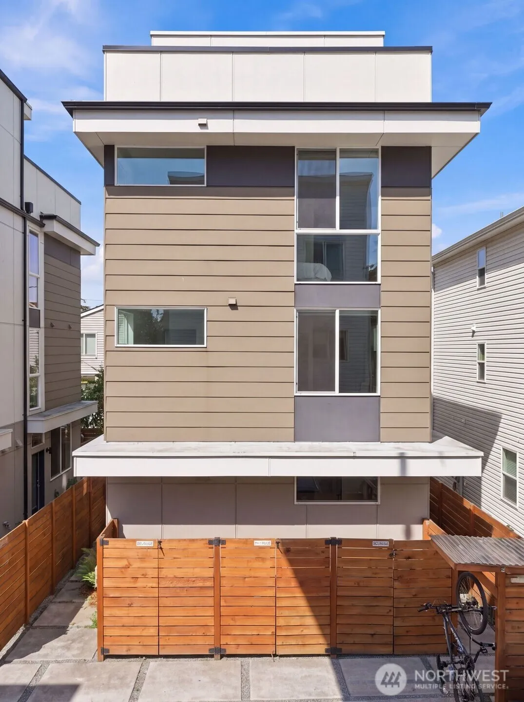 Property photo for 8815 Interlake Avenue N #c, Seattle photo 2