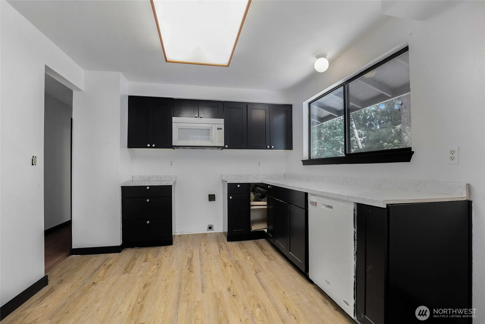 Property photo for 4509 W Tapps Drive E, Lake Tapps photo 5