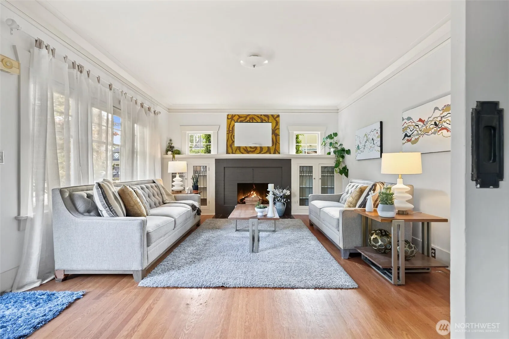 Property photo for 360 Howe Street, Seattle photo 3