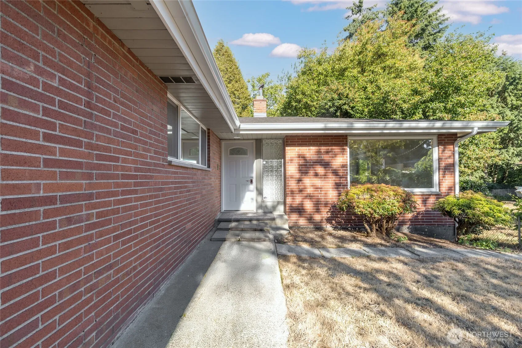 Property photo for 22212 105th Avenue Se, Kent photo 4