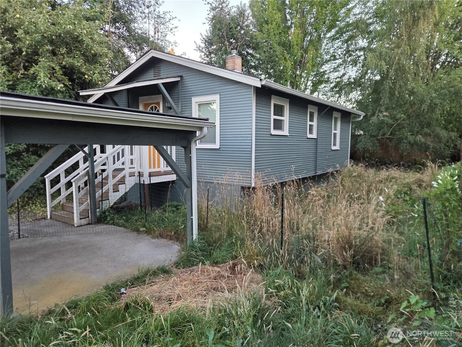 Property photo for 580 Sroufe Street, Port Orchard photo 2