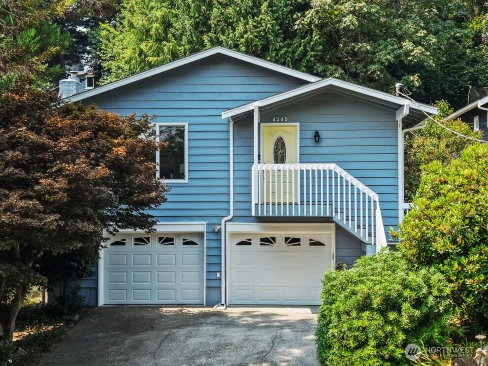 Property photo for 4540 51st Avenue Sw, Seattle