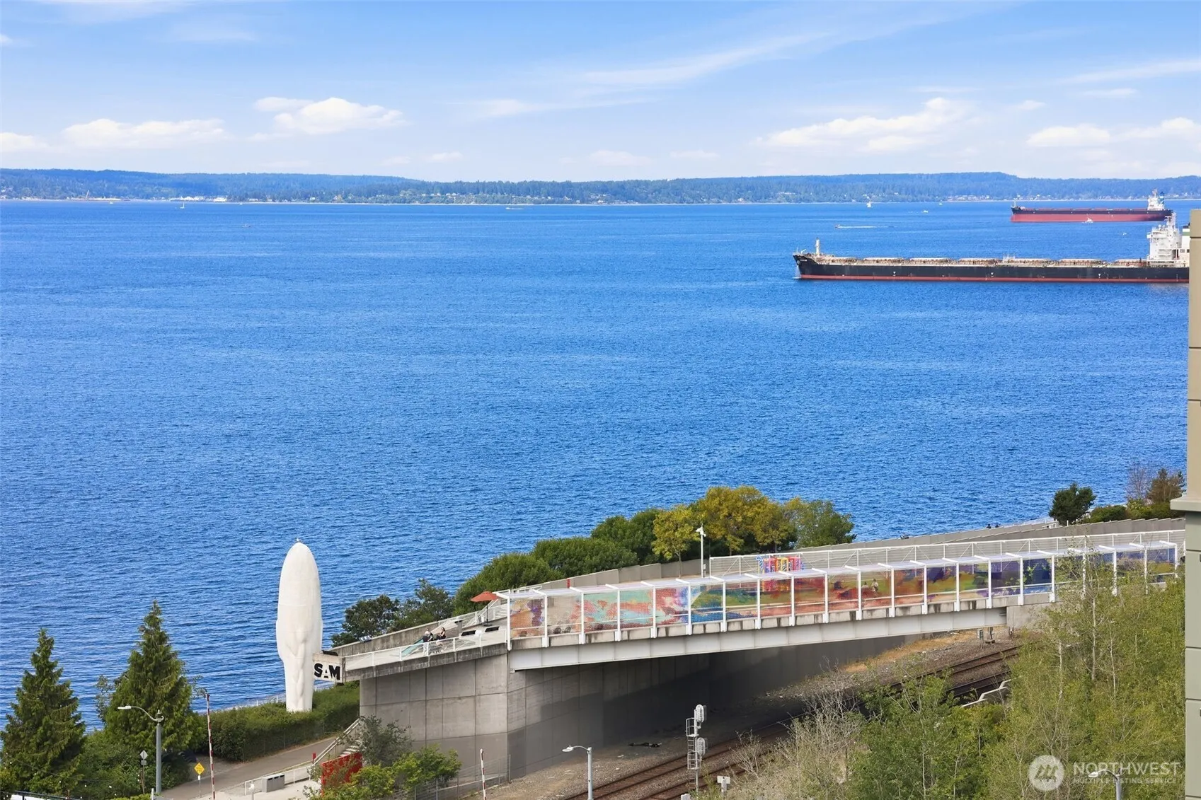 Property photo for 2716 Elliott Avenue #1204, Seattle photo 2