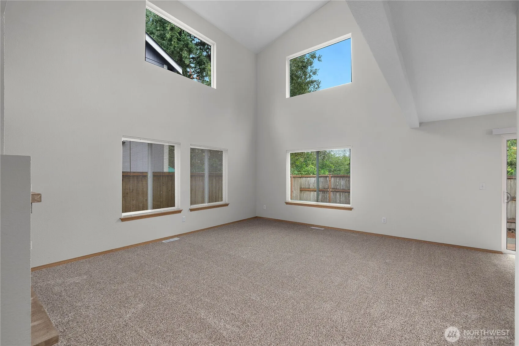 Property photo for 1320 Mills Landing Court Se, Lacey photo 5