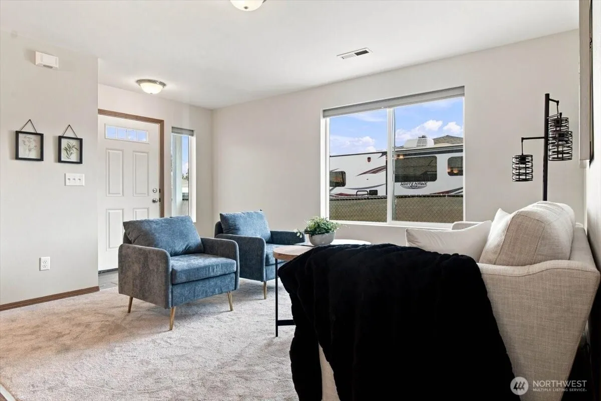 Property photo for 760 Sunset Avenue, Wenatchee photo 4