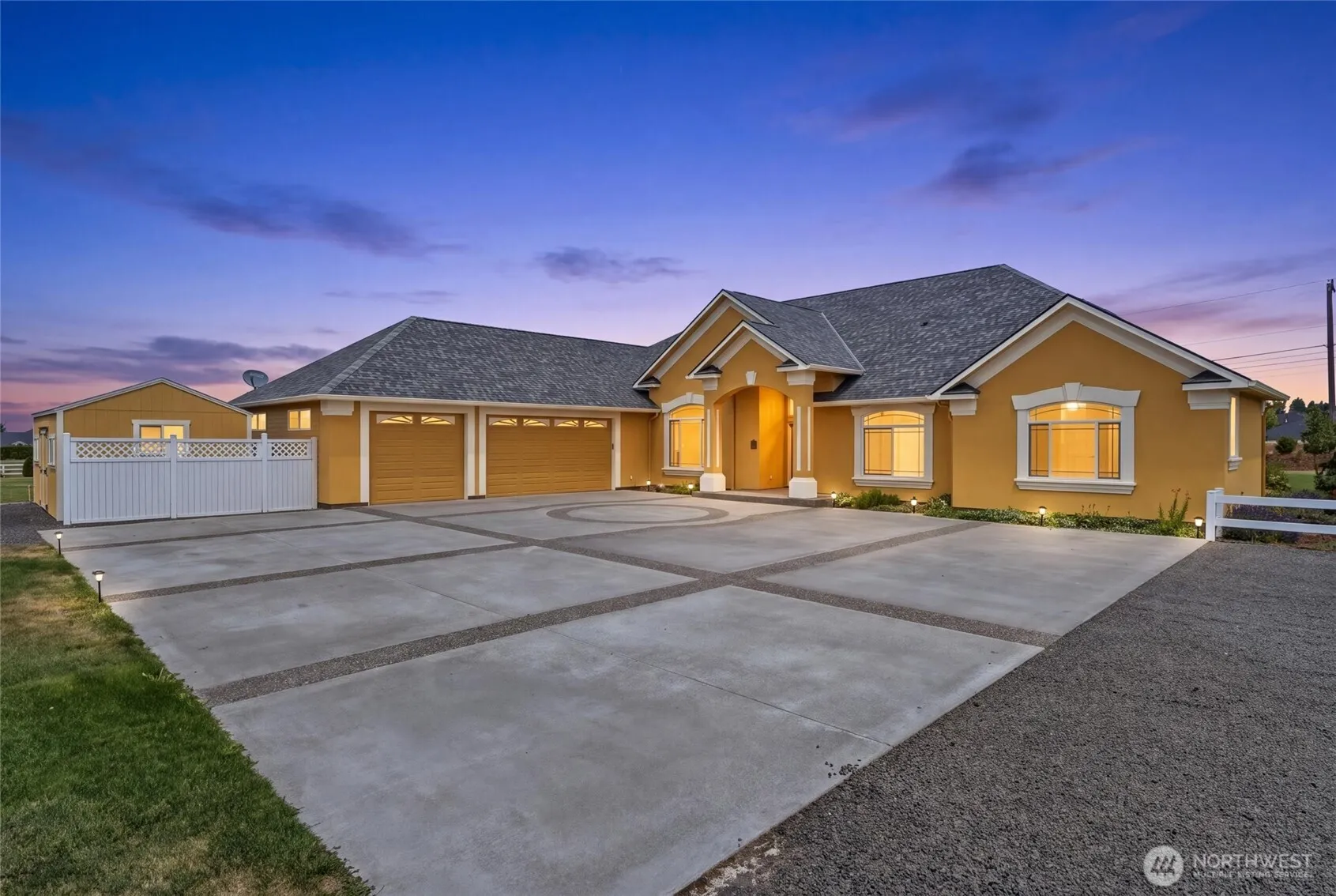 Property photo for 379 Rosewood Place, Walla Walla photo 2