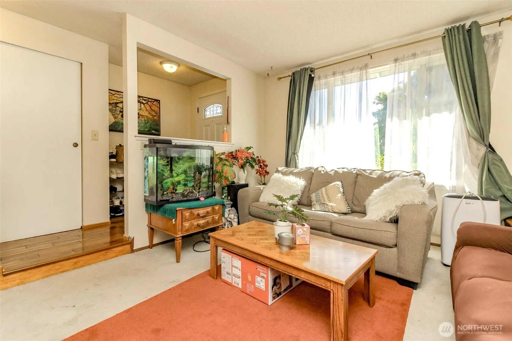 Property photo for 3214 45th Avenue Ne, Tacoma photo 5