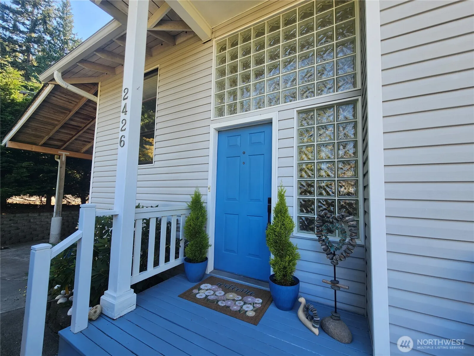 Property photo for 2426 Eastpoint Drive, Langley photo 3