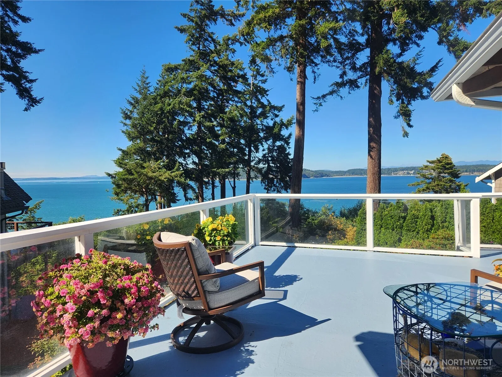 Property photo for 2426 Eastpoint Drive, Langley