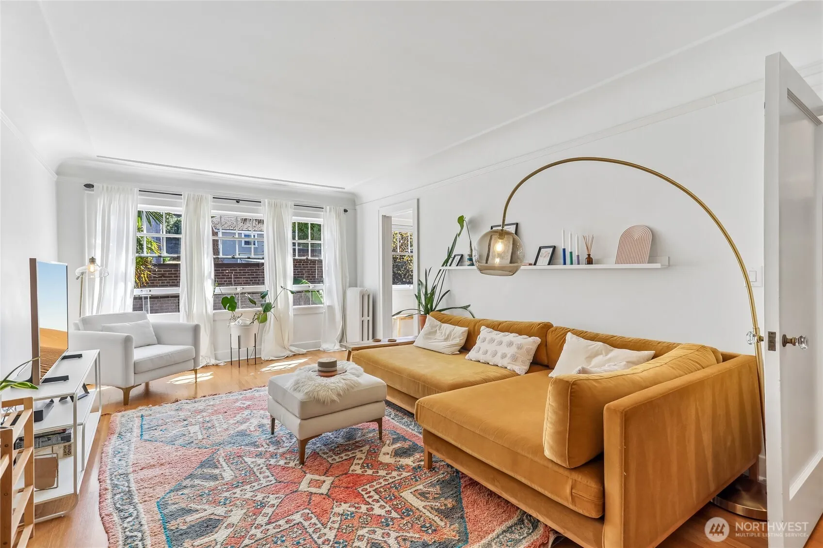 2634 Franklin Avenue E #304