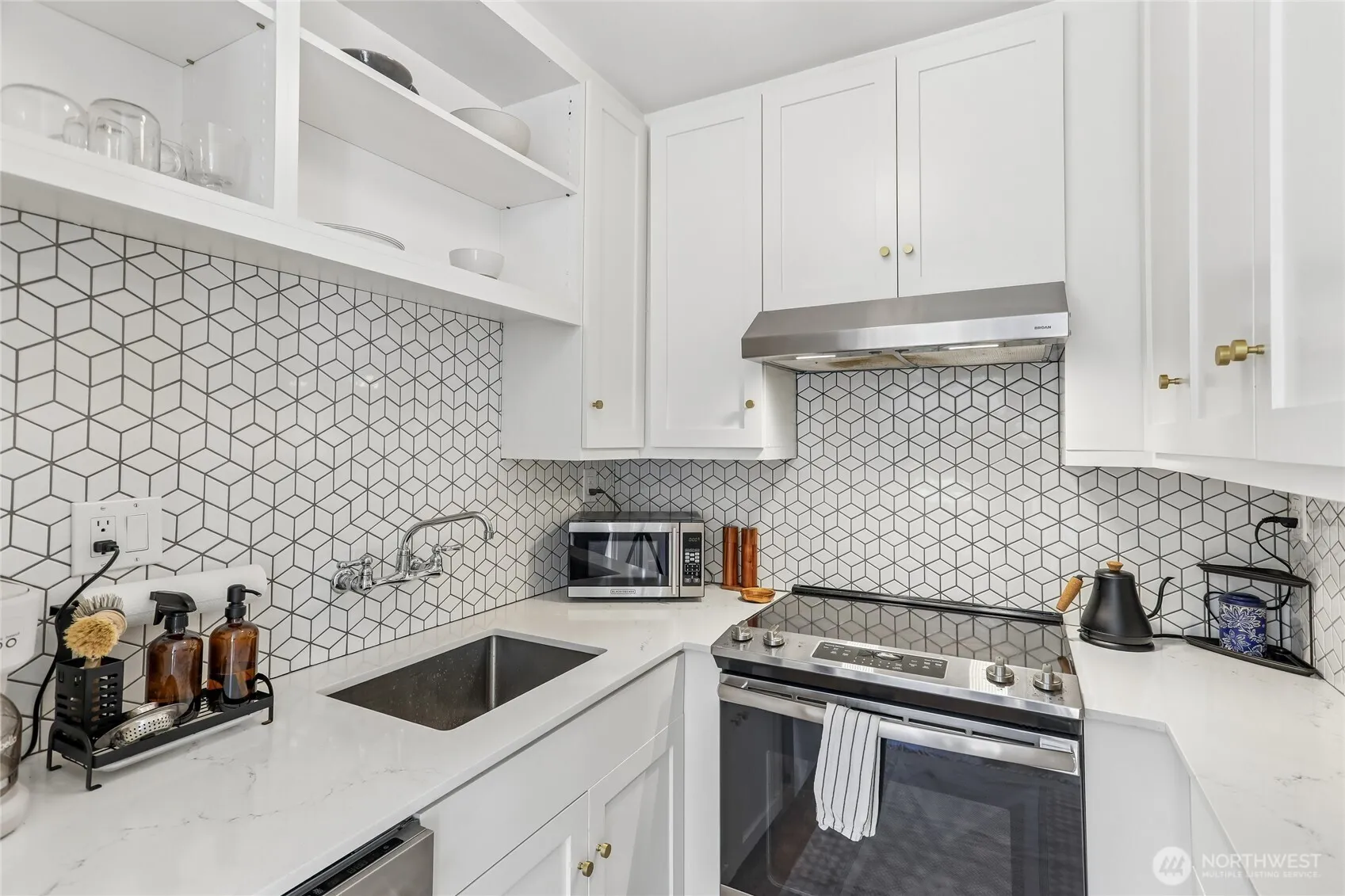 Property photo for 2634 Franklin Avenue E #304, Seattle photo 5