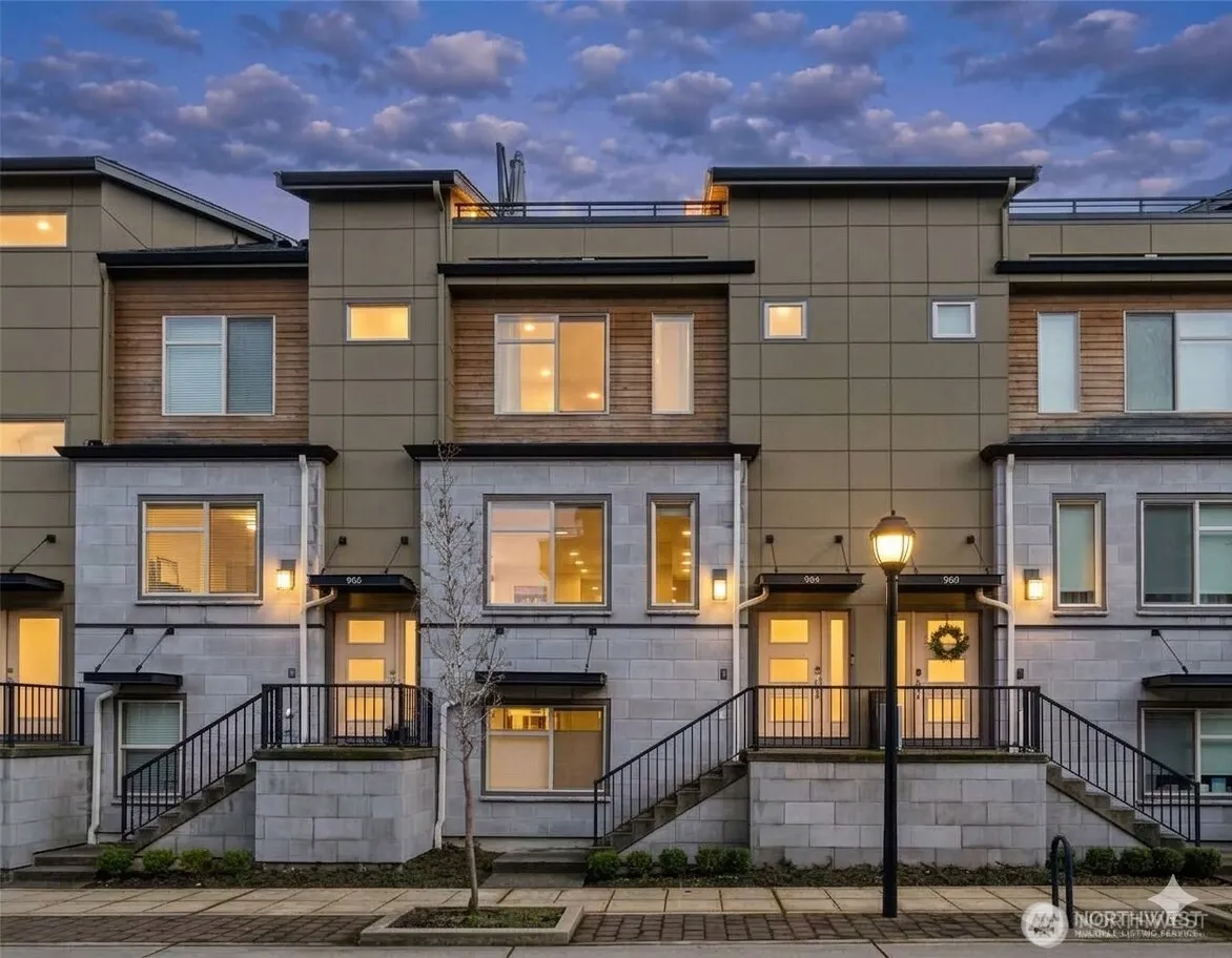 Property photo for 964 7th Avenue Ne #2.4, Issaquah