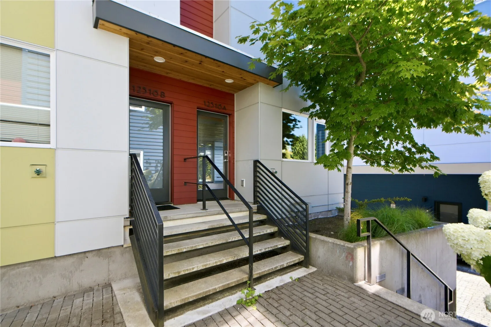 Property photo for 12516 15th Avenue Ne #a, Seattle photo 3