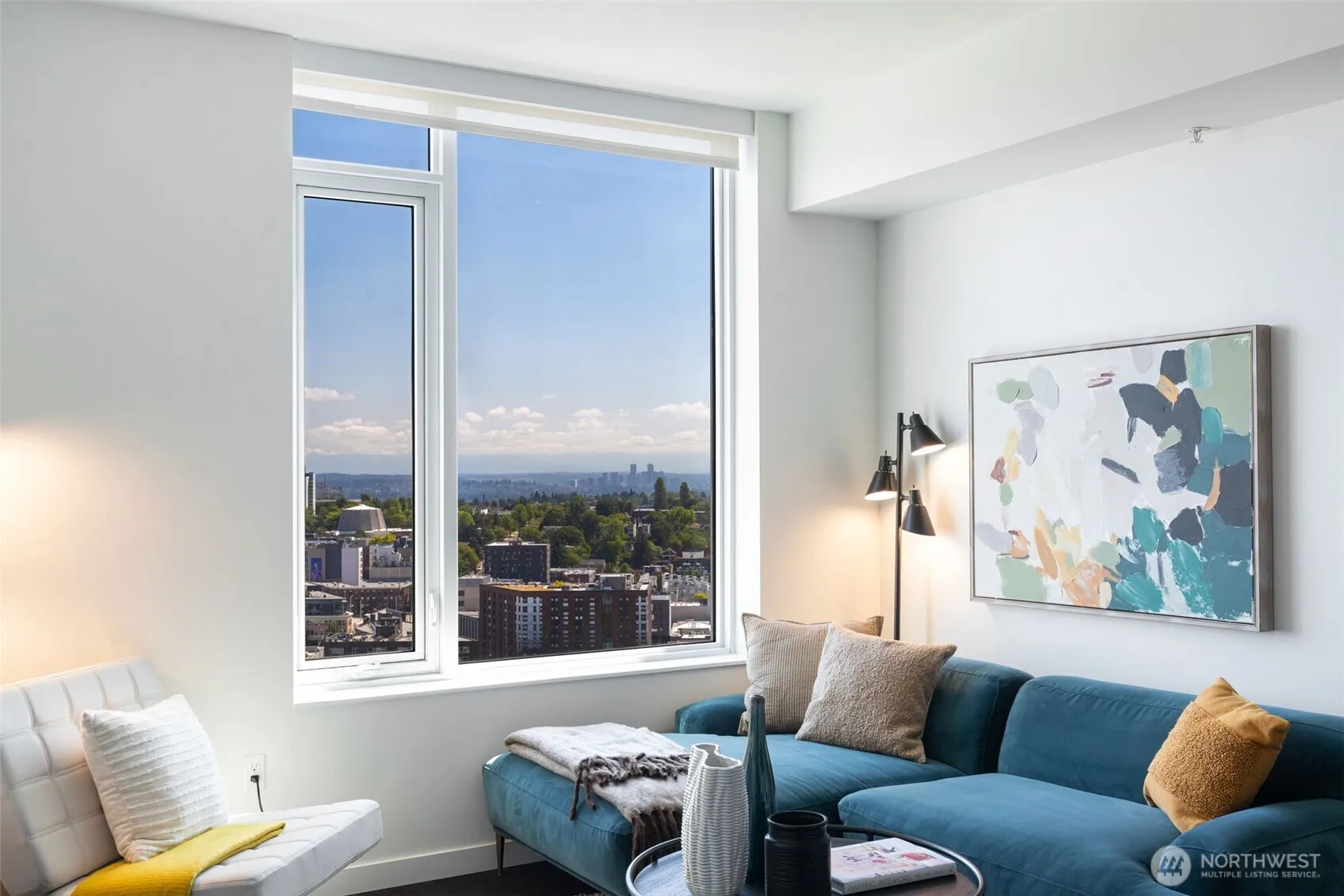 Property photo for 1321 Seneca Street #1902, Seattle photo 4