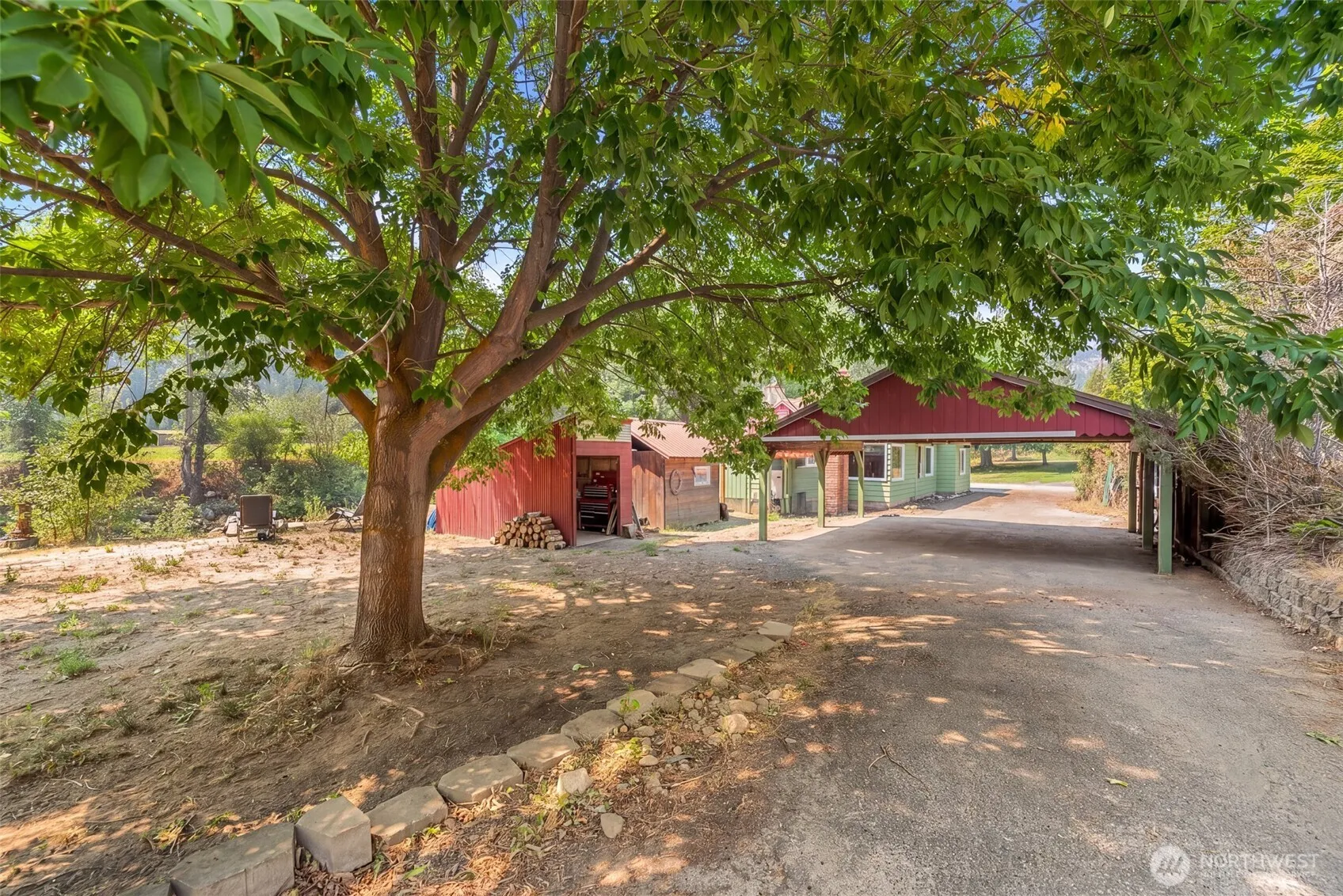 Property photo for 8811 Entiat River Road, Entiat photo 5