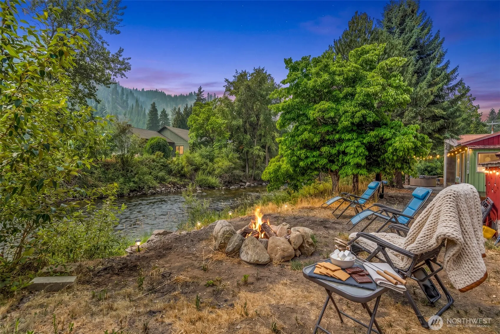 Property photo for 8811 Entiat River Road, Entiat photo 4