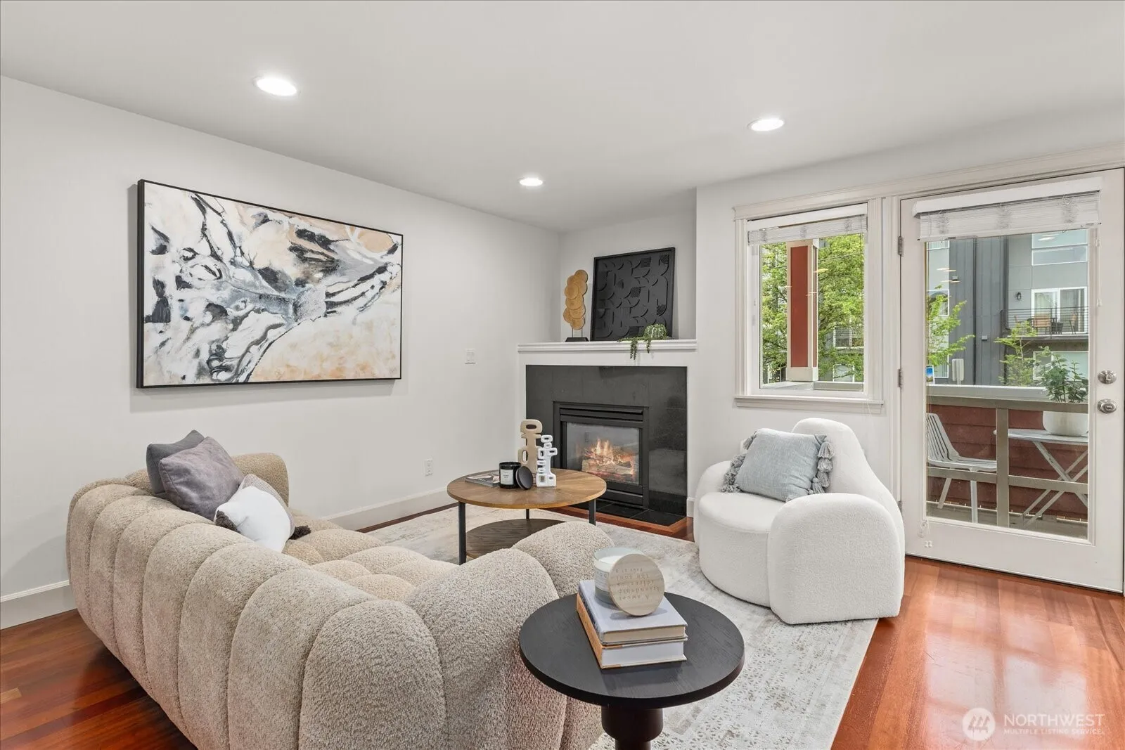 Property photo for 2024 W Bertona Street, Seattle photo 5