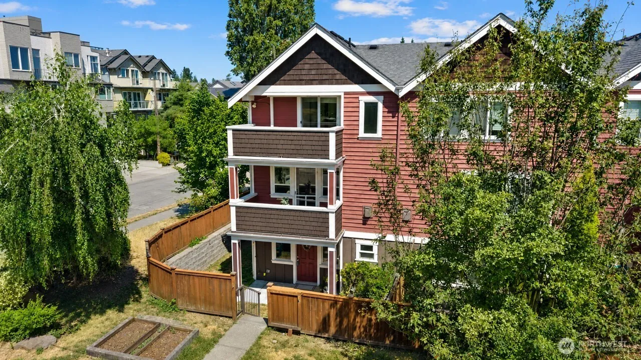 Property photo for 2024 W Bertona Street, Seattle