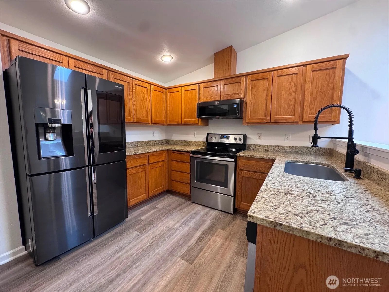 Property photo for 9105 176th Street Nw #b, Stanwood photo 2
