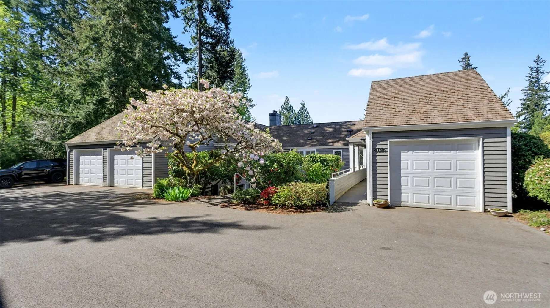 Property photo for 4131 221st Place Se #2095, Issaquah photo 3