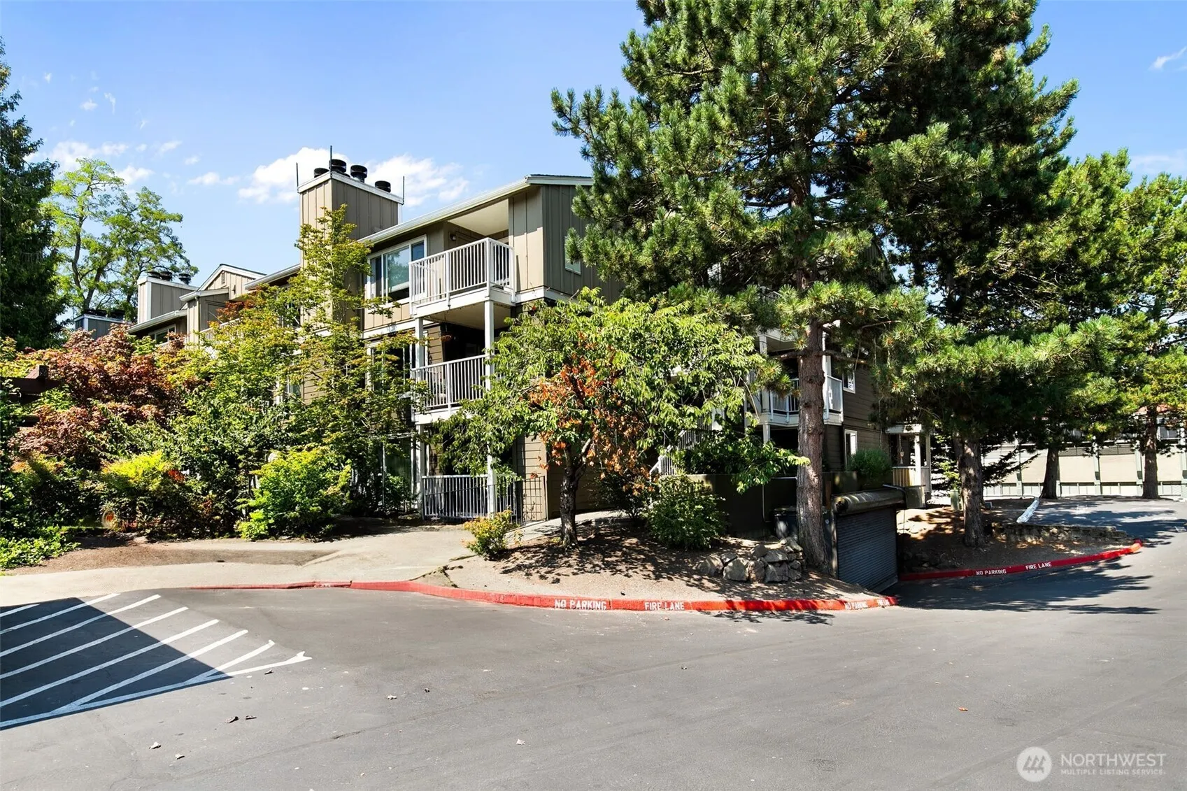 Property photo for 300 N 130th Street #7207, Seattle photo 2