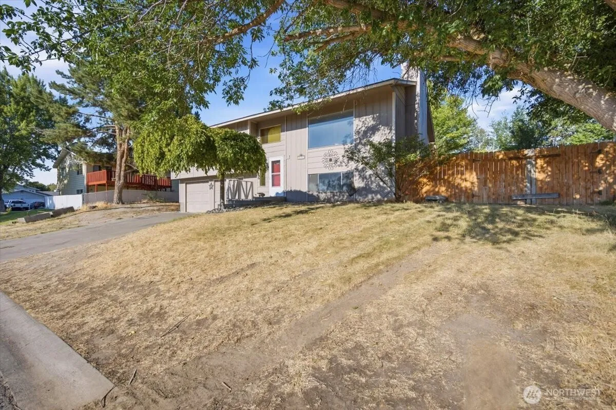 Property photo for 1330 Semillon Place, Prosser photo 3