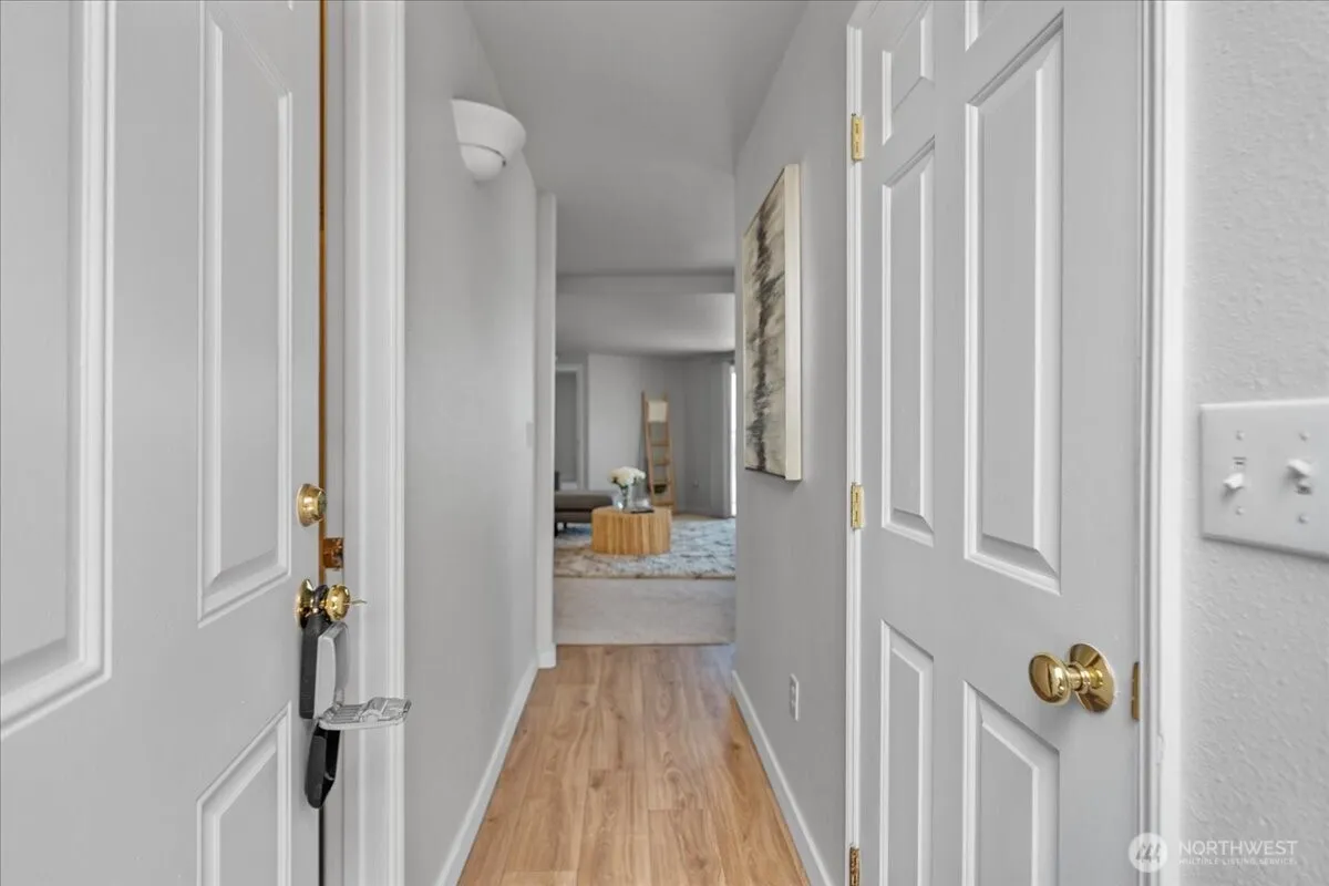 Property photo for 2711 Day Island Boulevard W, University Place photo 4