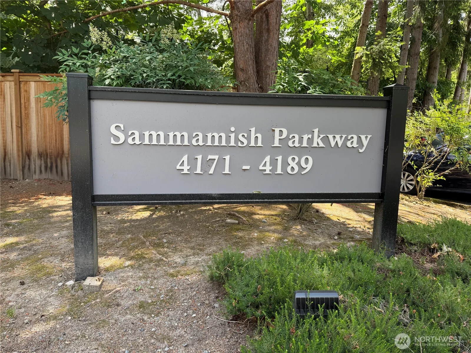 Property photo for 4189 W Lake Sammamish Parkway Se #b309, Bellevue photo 2