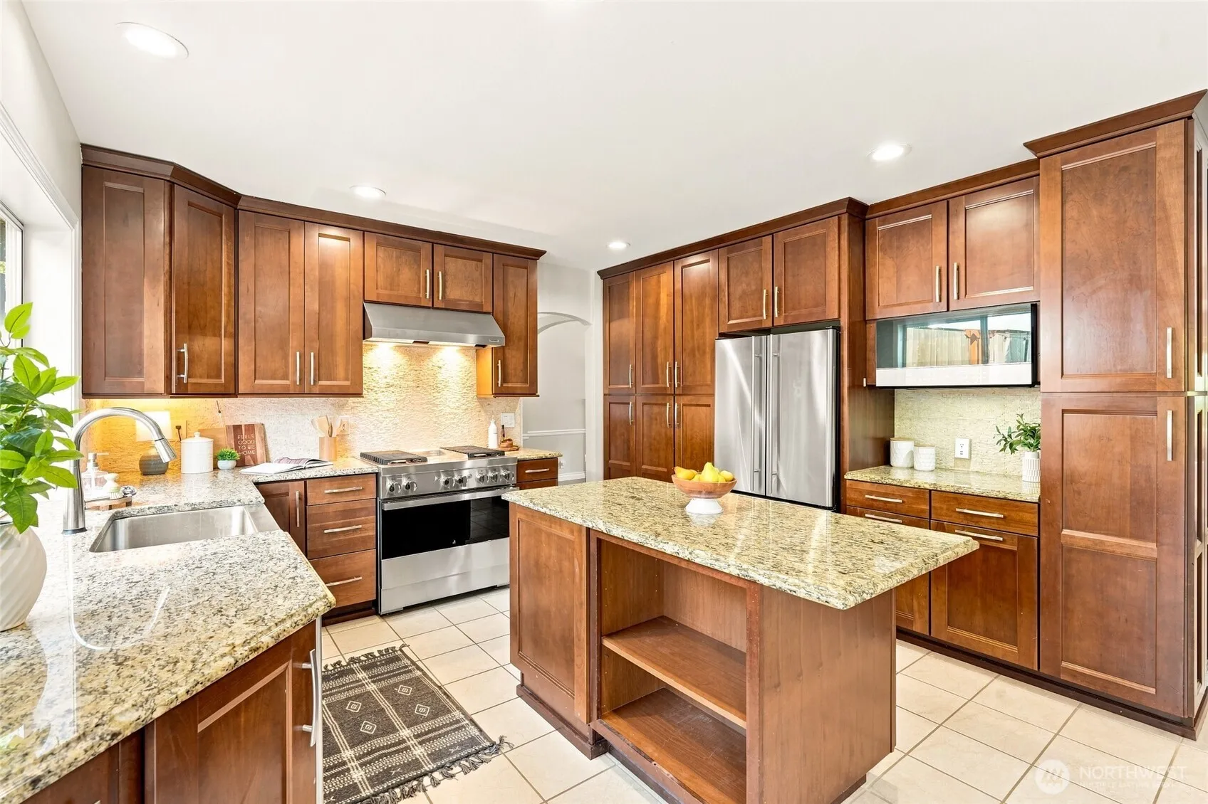Property photo for 10210 Ne 154th Street, Bothell photo 4