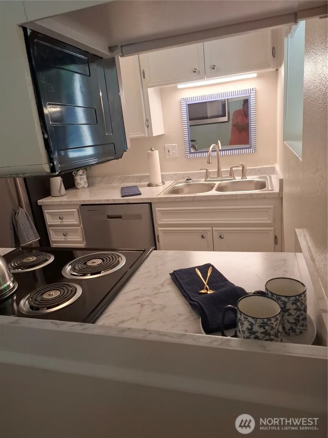 Property photo for 8315 Cirque Drive W #1, University Place photo 2