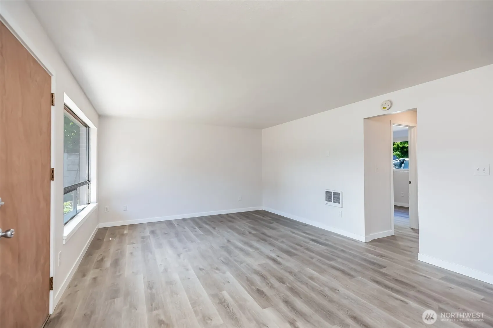 Property photo for 748 S Cloverdale Street #unit 6, Seattle photo 4