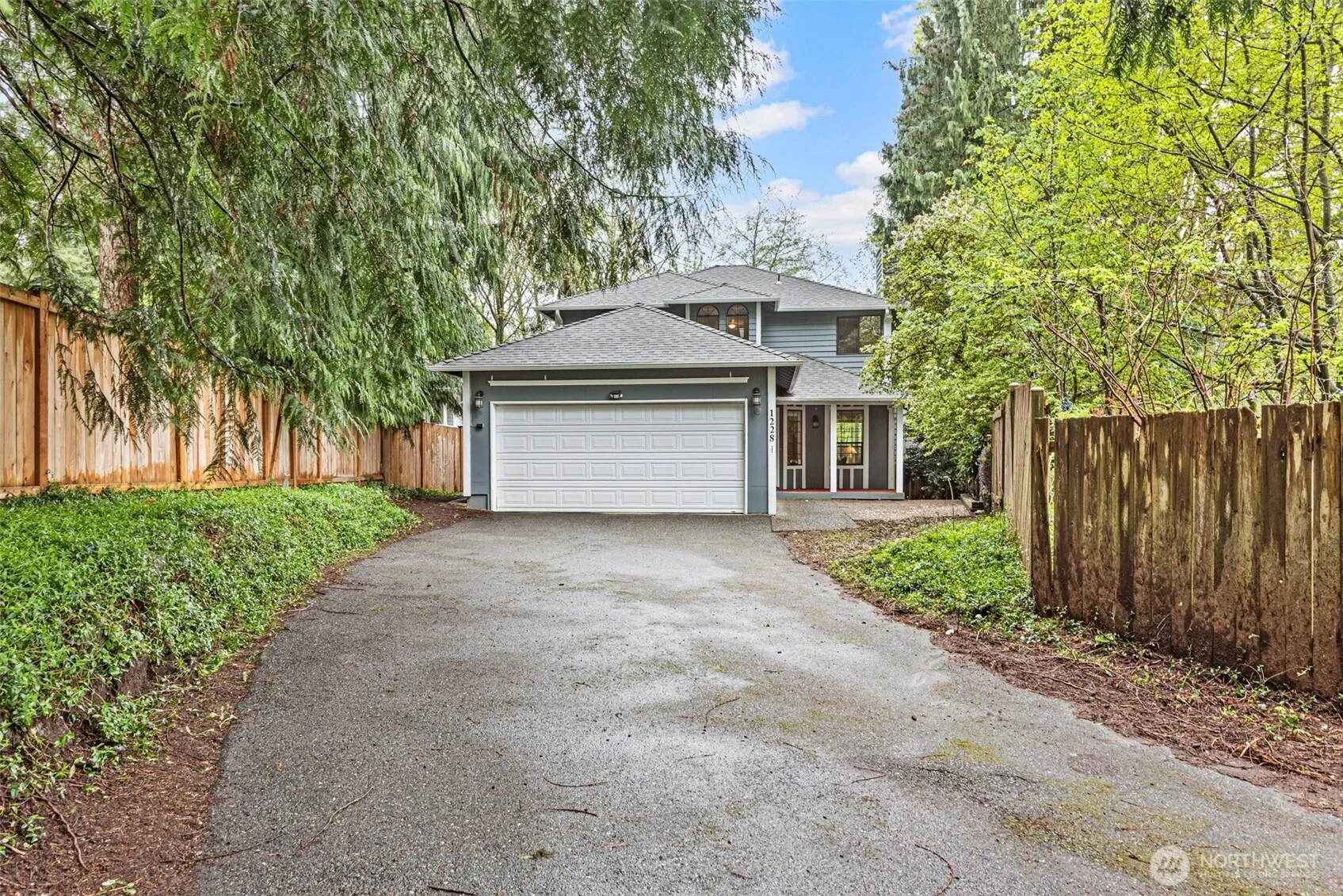 Property photo for 1228 Ne Brockman Place, Seattle