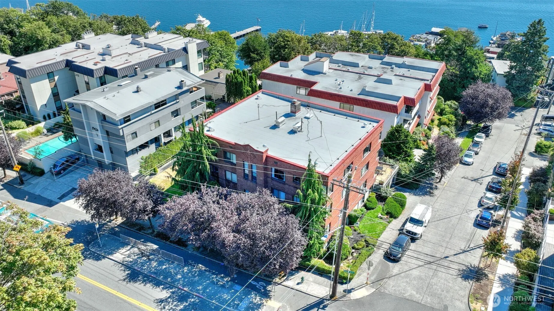 Property photo for 2450 Dexter Avenue N #303, Seattle