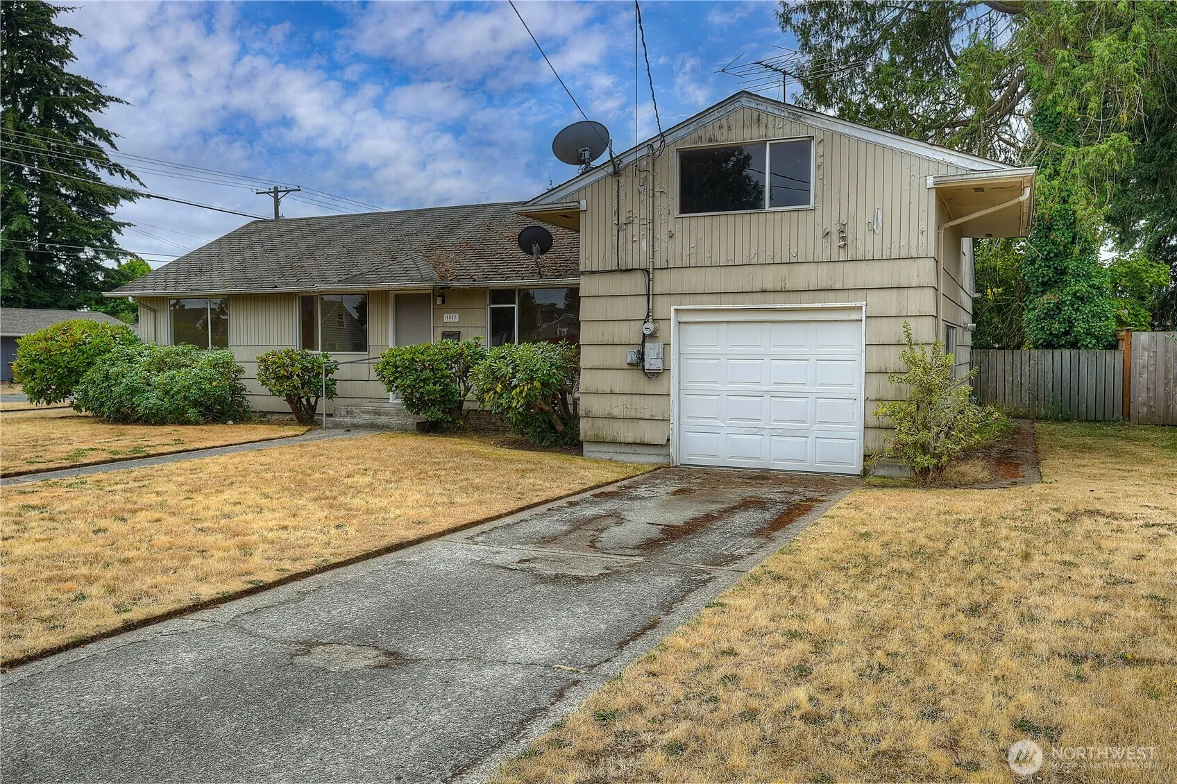 Property photo for 5002 N 18th Street, Tacoma photo 5