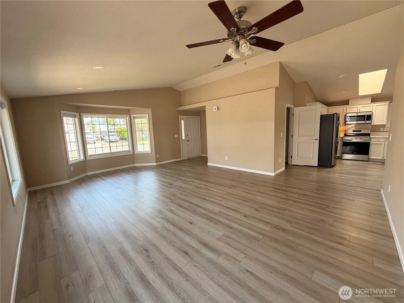 Property photo for 6604 Gehrig Dr., Pasco photo 5
